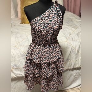 PRETTYGARDEN One Shoulder Floral Ruffle Tiered Dress Medium